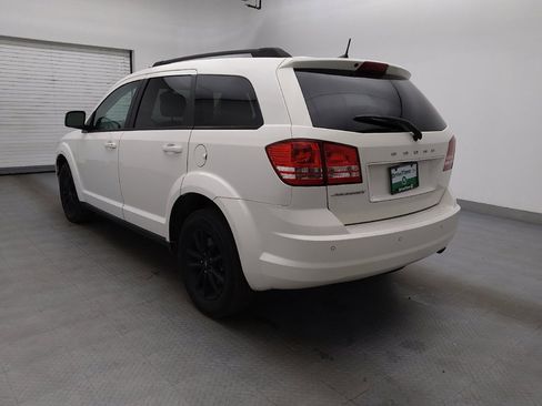 Used 2020 Dodge Journey SE w/ SE Popular Equipment Group image 5