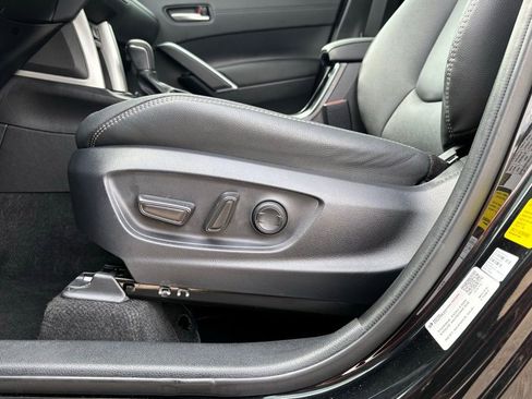 Certified 2025 Toyota Corolla Cross XLE w/ Convenience Package image 13