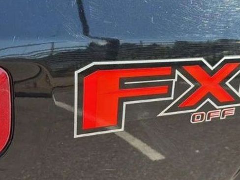 Used 2017 Ford F150 Lariat w/ Equipment Group 502A Luxury image 15