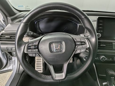 Used 2022 Honda Accord Sport image 15