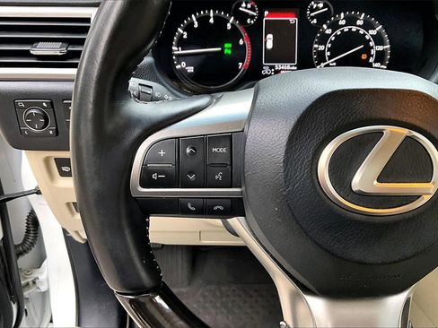 Used 2023 Lexus GX 460 Luxury w/ Sport Design Package image 10