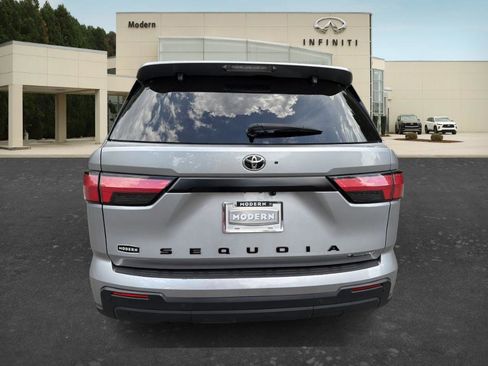 Used 2025 Toyota Sequoia SR5 AWD/4WD image 24