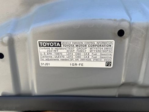 Used 2021 Toyota 4Runner Trail Special Edition AWD/4WD image 35