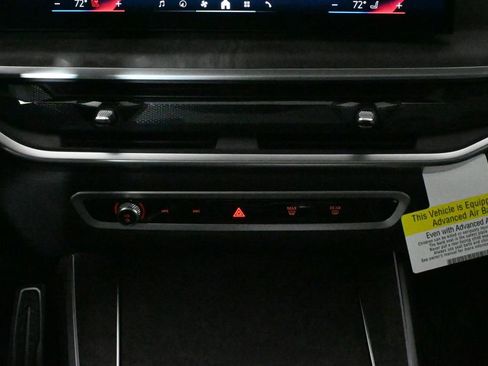 Used 2026 BMW X5 xDrive40i w/ M Sport Package image 24