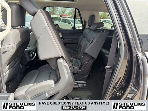 Used 2025 Ford Expedition Max Active RWD image 37