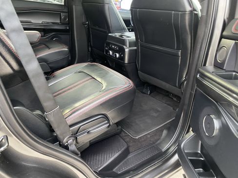 Used 2019 Ford Expedition Limited image 12