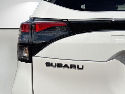 Used 2025 Subaru Forester Touring image 10