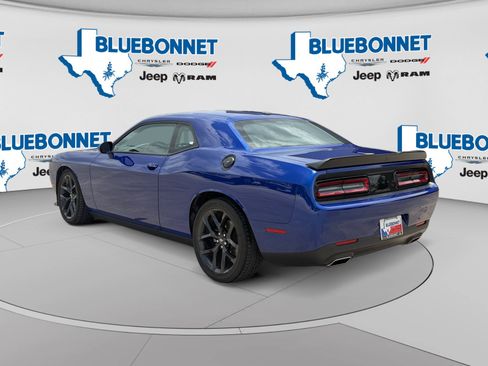 Certified 2022 Dodge Challenger GT w/ Blacktop Package RWD image 7