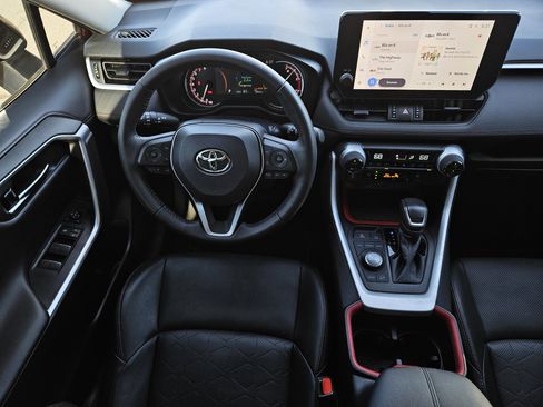 Used 2023 Toyota RAV4 TRD Off-Road image 26