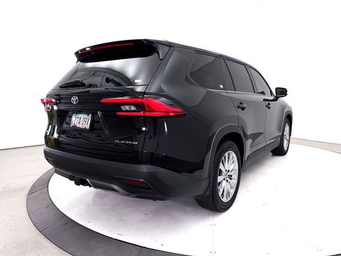 Used 2024 Toyota Grand Highlander AWD image 20