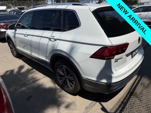 Used 2019 Volkswagen Tiguan SEL FWD image 4
