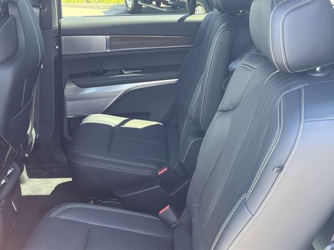 New 2026 Cadillac Vistiq Sport image 17