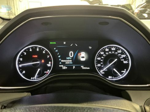 Certified 2019 Toyota Avalon Touring image 19