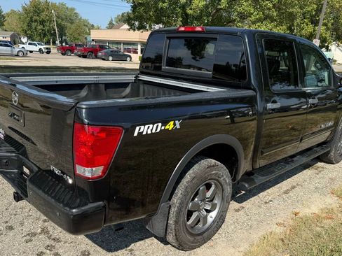 Used 2015 Nissan Titan PRO-4X image 7