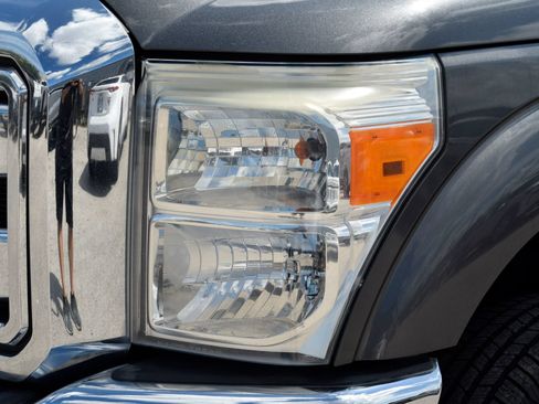 Used 2015 Ford F350 Lariat w/ Lariat Ultimate Package AWD/4WD image 27