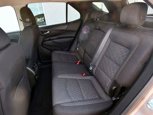 Used 2019 Chevrolet Equinox LT AWD/4WD image 15