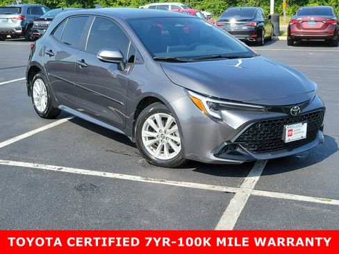 Certified 2025 Toyota Corolla SE w/ SE Package FWD image 1