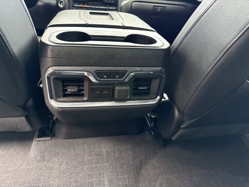 Used 2020 GMC Sierra 1500 Denali w/ Denali Ultimate Package image 16