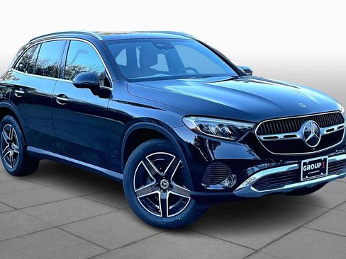 New 2026 Mercedes-Benz GLC 300 GLC 300 image 2