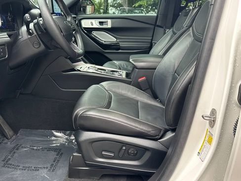 Certified 2021 Ford Explorer ST w/ Equipment Group 401A AWD/4WD image 9