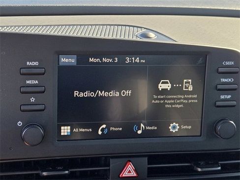 Used 2025 Hyundai Elantra Sport image 15