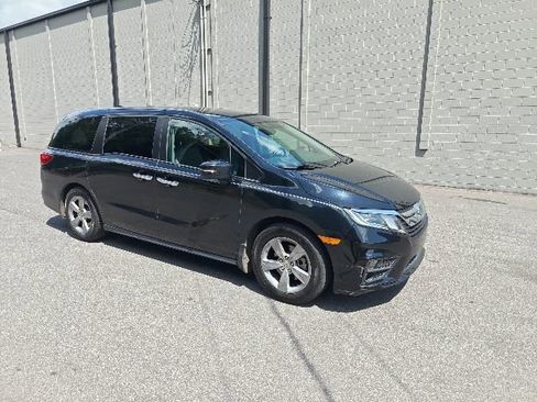 Used 2018 Honda Odyssey EX-L image 1
