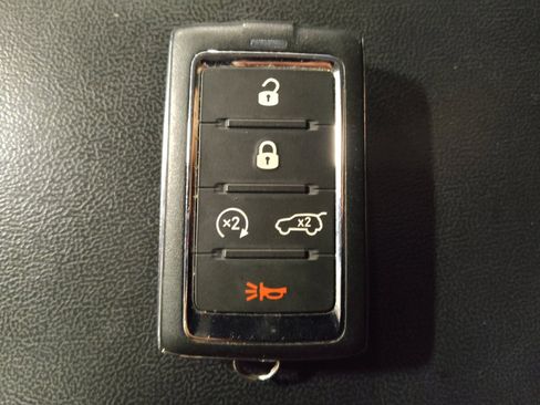Used 2022 Jeep Grand Cherokee Limited 4xe AWD/4WD image 32