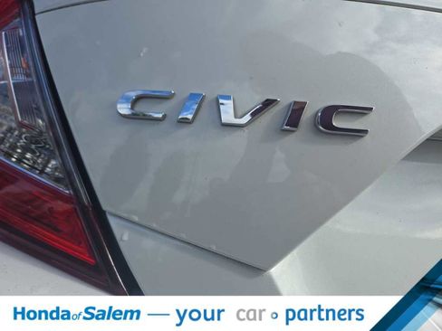 Used 2021 Honda Civic Sport image 10