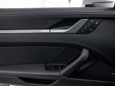 Certified 2025 Porsche 911 Carrera RWD image 20