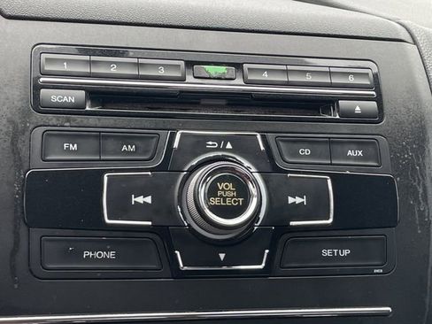 Used 2015 Honda Civic LX image 17