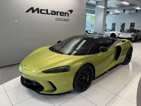 Used 2023 McLaren GT RWD image 10