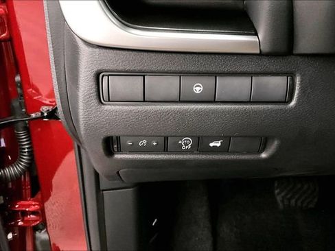 New 2026 Nissan Rogue SV image 30