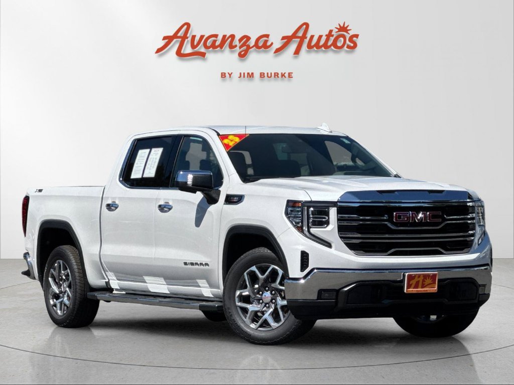 Used 2023 GMC Sierra 1500 SLT w/ SLT Premium Package AWD/4WD image 7