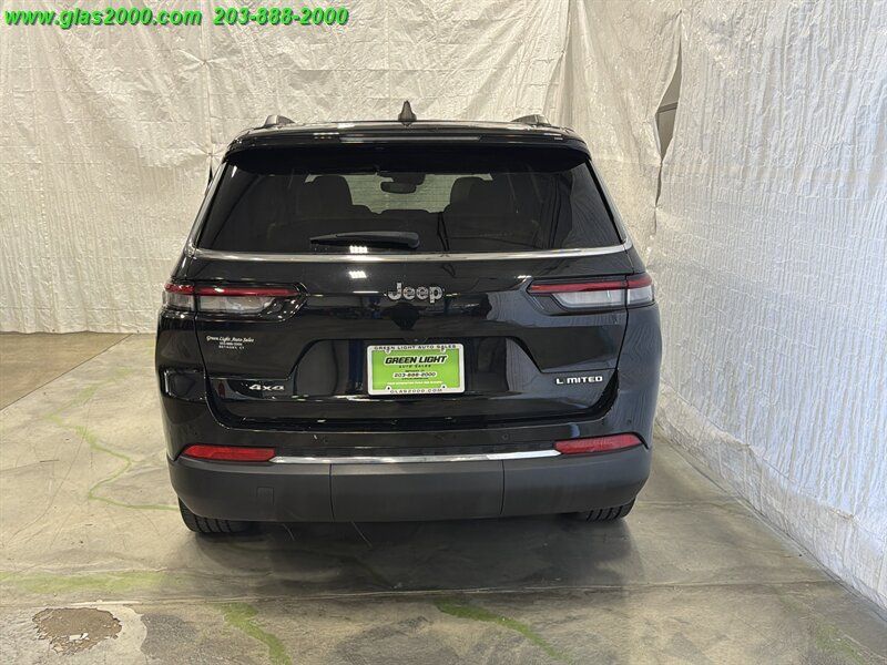 Used 2023 Jeep Grand Cherokee L Limited AWD/4WD image 26