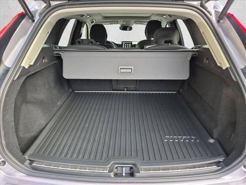 Used 2026 Volvo XC60 B5 Plus w/ Climate Package AWD/4WD image 6