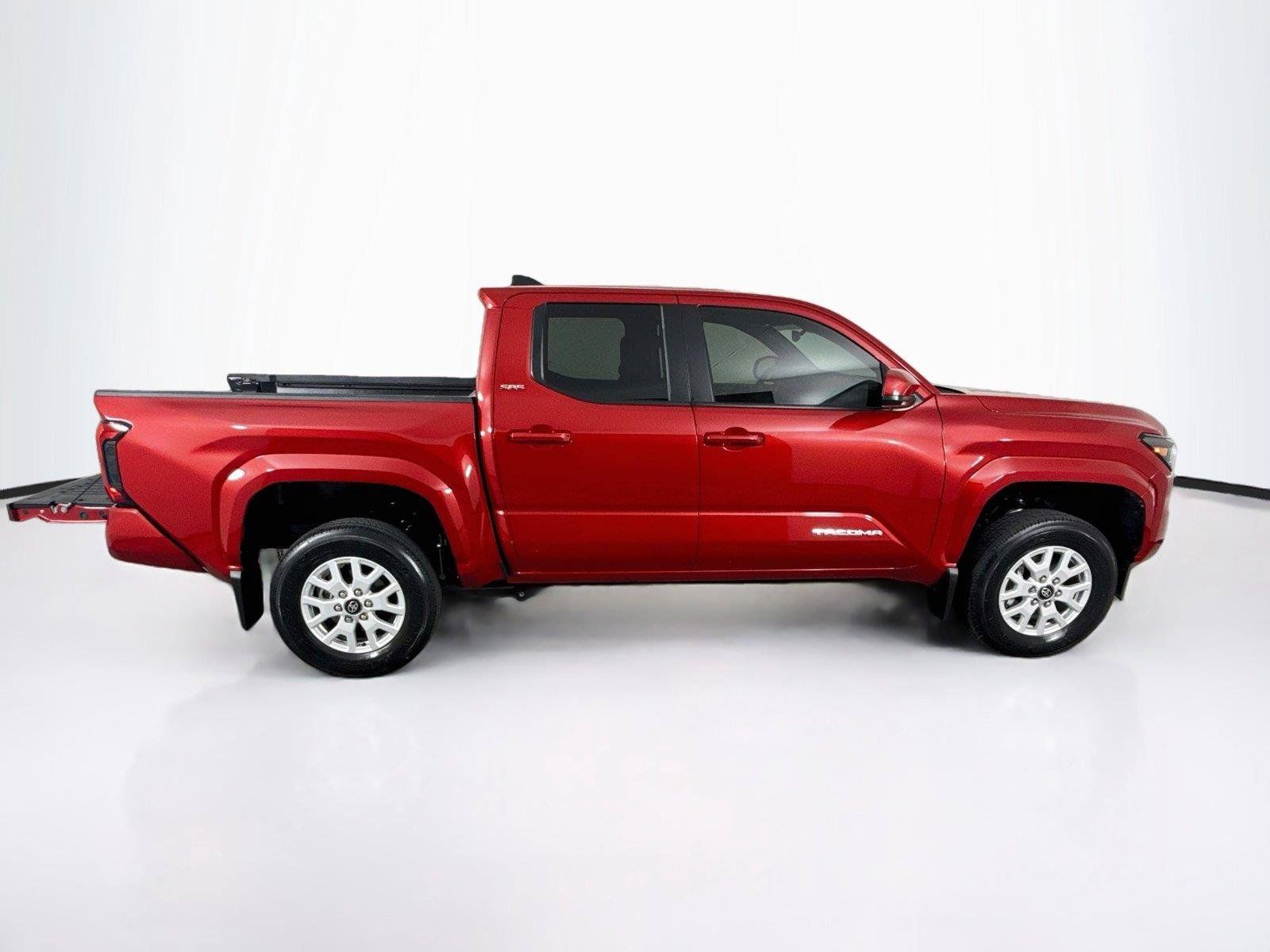 Used 2026 Toyota Tacoma SR5 RWD image 7
