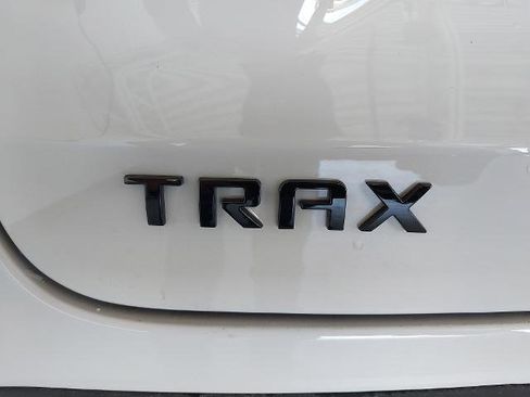 New 2026 Chevrolet Trax RS w/ Driver Confidence Package FWD image 32
