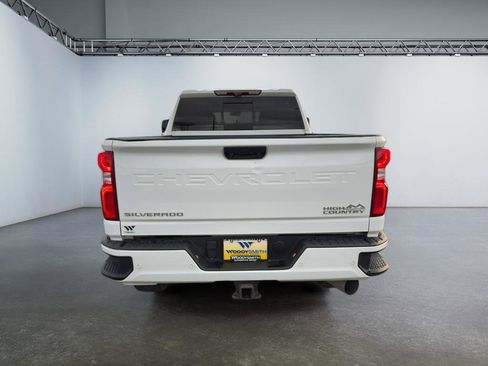 Used 2022 Chevrolet Silverado 3500 High Country w/ Z71 Off-Road Package image 4