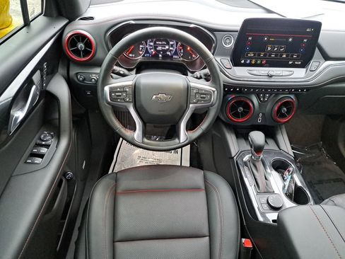 Used 2024 Chevrolet Blazer RS w/ Driver Confidence II Package image 12