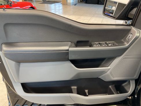 Used 2022 Ford F150 XLT image 17