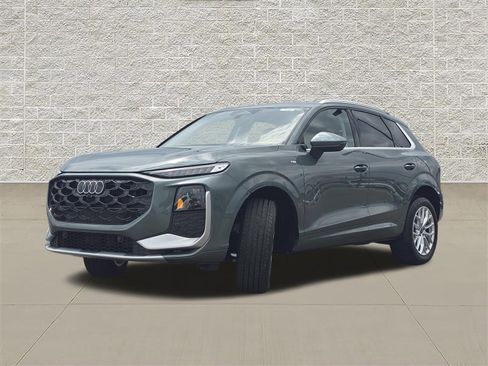 New 2026 Audi Q3 quattro 2.0T AWD/4WD image 3