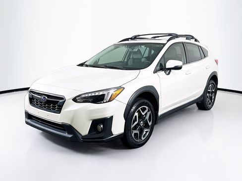 Used 2018 Subaru Crosstrek 2.0i Limited image 3
