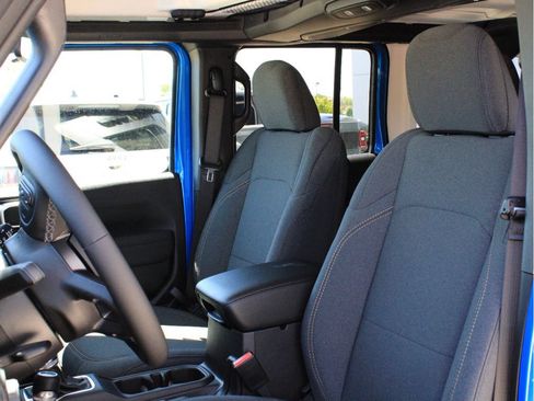 New 2026 Jeep Wrangler Unlimited Sport AWD/4WD image 10
