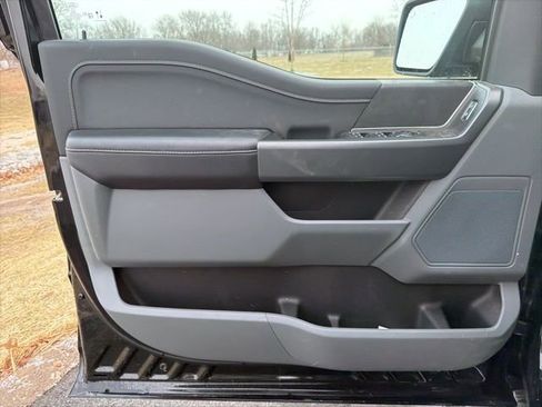 Used 2025 Ford F150 XLT w/ Equipment Group 301A Standard image 17