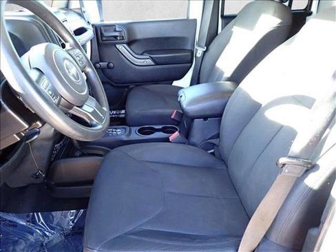 Used 2016 Jeep Wrangler Unlimited Sport w/ Max Tow Package AWD/4WD image 9