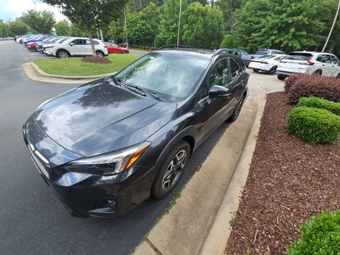 Used 2019 Subaru Crosstrek 2.0i Limited w/ Moonroof Package w/Navigation AWD/4WD image 3