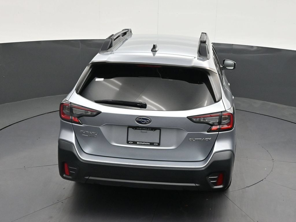 Used 2022 Subaru Outback Premium AWD/4WD image 17