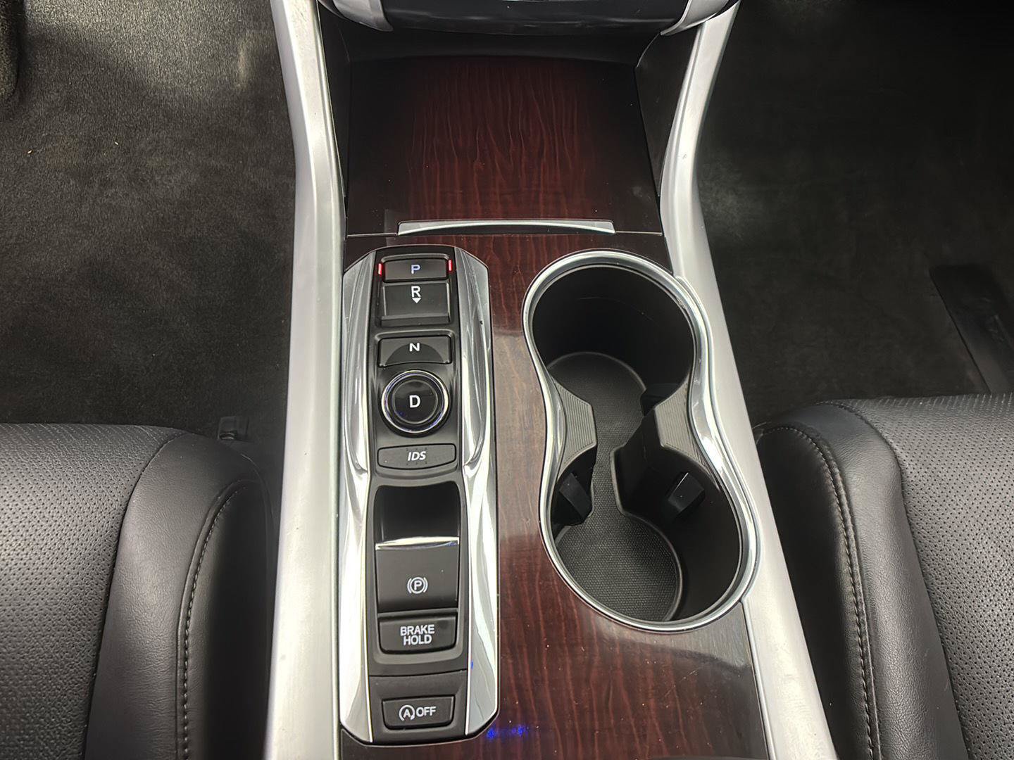 Used 2017 Acura TLX w/ Technology Package AWD/4WD image 28