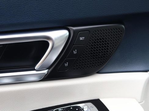 Used 2023 Kia Telluride SX image 8