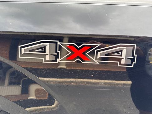 Used 2016 Ford F150 XLT w/ Equipment Group 302A Luxury AWD/4WD image 15